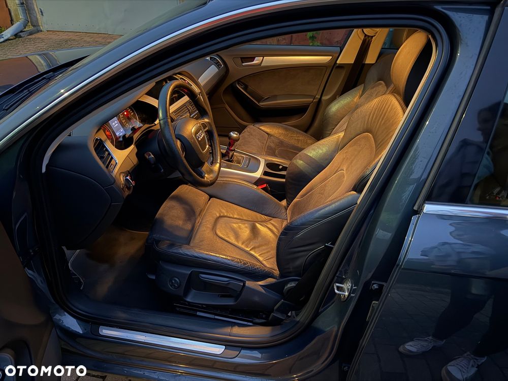 Audi A4 Avant 2.0 TDI - 7