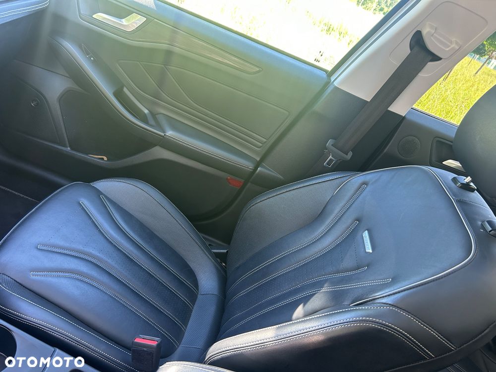 Ford Focus 2.0 EcoBlue Vignale - 21