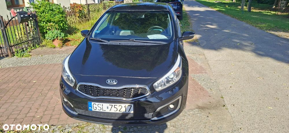 Kia Ceed 1.6 CRDi L - 1