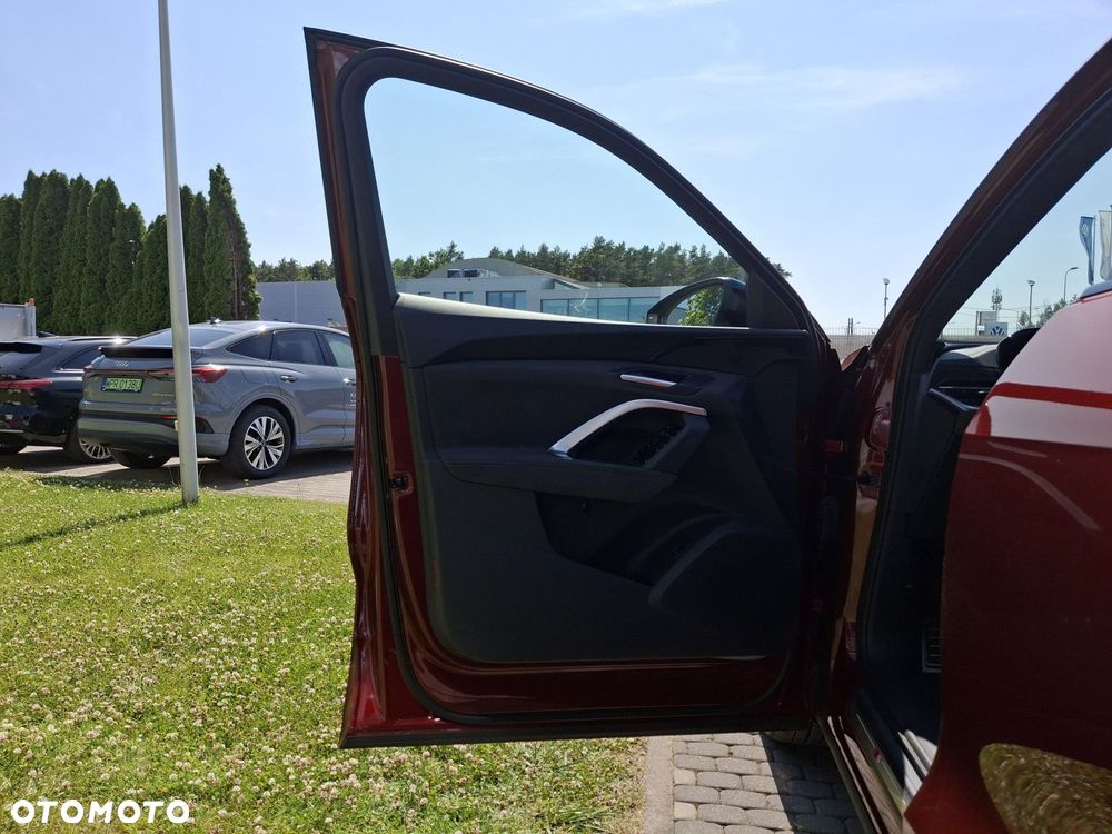 Audi Q5 Sportback - 13