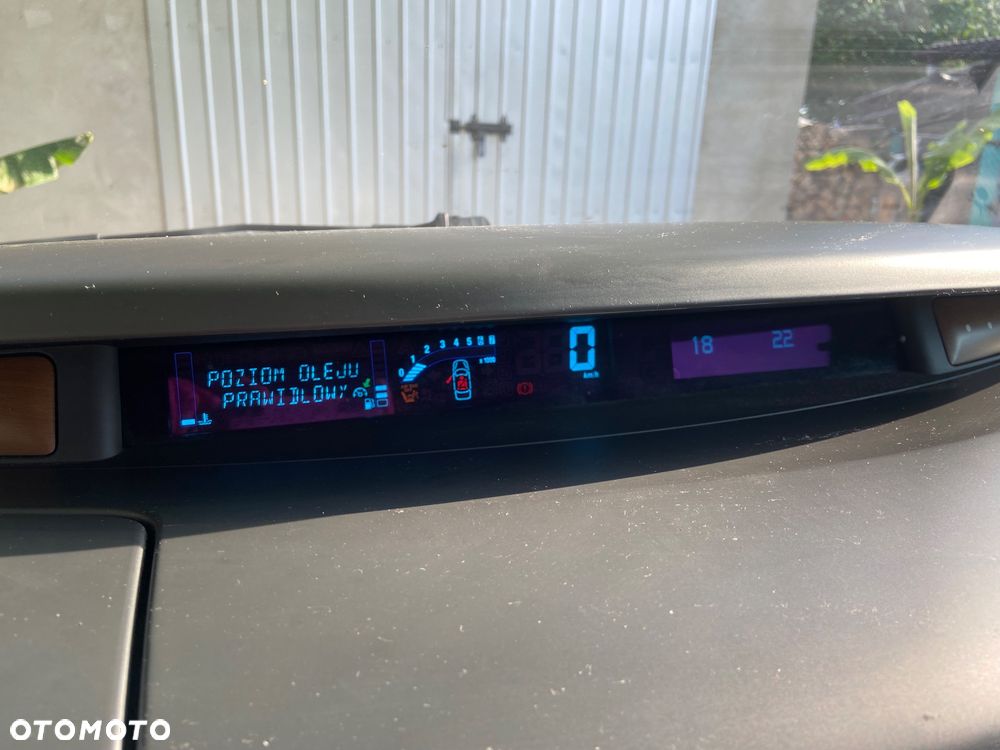 Renault Espace 2.0T Privilege - 9