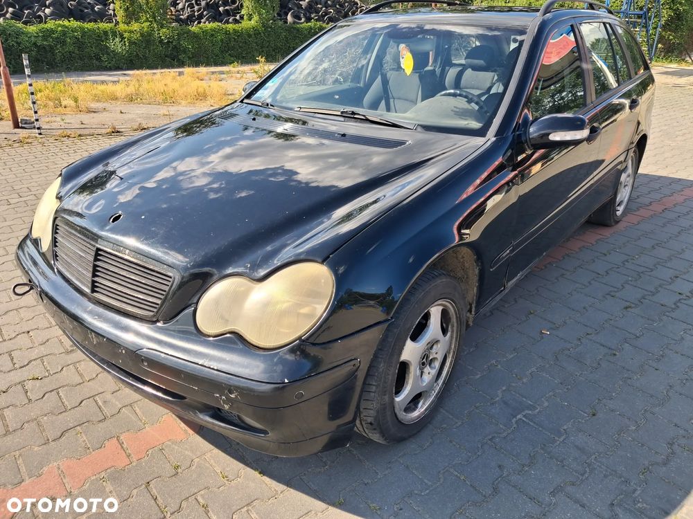 Mercedes C klasa W203 KOMBI silnik kompletny 1.8 Kompresor 143 KM OM271.946 271946 skrzynia biegów 716.628 drzwi maska klapa zderzak błotnik kolor czarny 040 lampa maglownica pompa wspomagania sprężarka dyfer wał napędowy półoś zwrotnica sterownik czujnik moduł wiązka przewód blenda szyba podszybie radio panel sterowania pompa pompka abs paliwa kierownica manetka włącznik fotel schowek zegary głośnik alternator rozrusznik cewka zbiorniczek sprężarka klimatyzacji klamka zamek zacisk hamulcowy mechanizm chłodnica pas przedni boczek lusterko silniczek sanki belka zawrotnica mcperson NA CZĘŚCI - 3