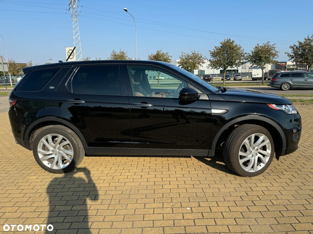 Land Rover Discovery - 4