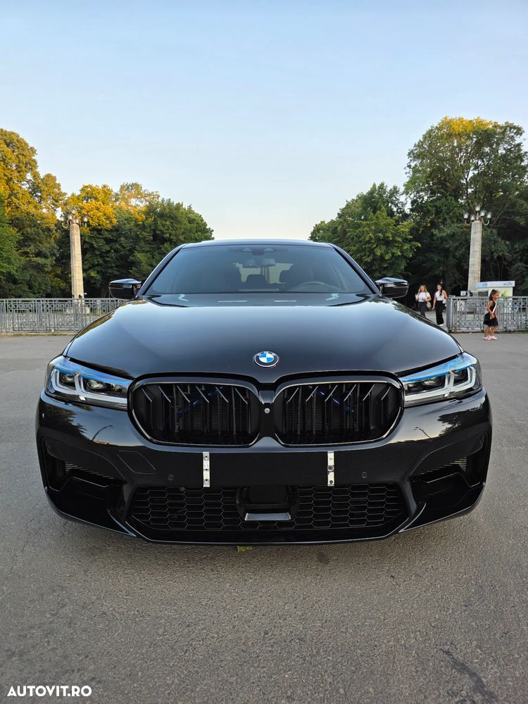 BMW Seria 5 530i xDrive AT - 4