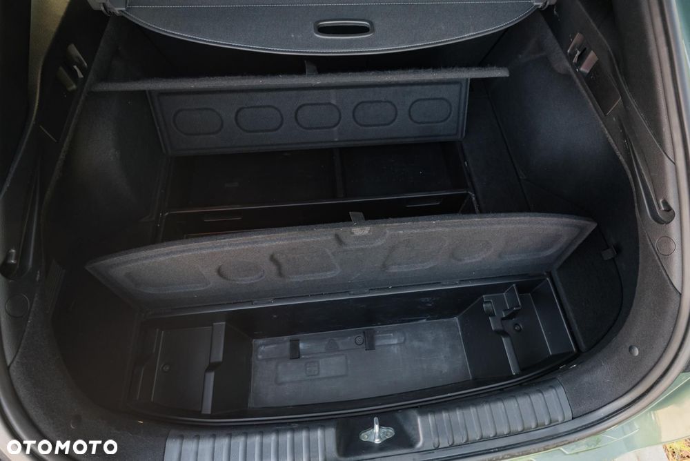 Kia ProCeed 1.6 T-GDI GT DCT - 35