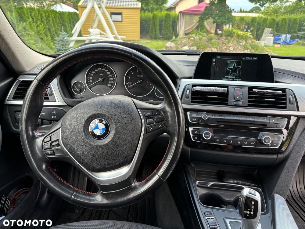BMW Seria 3 318i Sport Line Shadow - 7