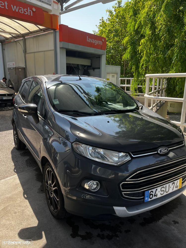 Ford EcoSport - 7