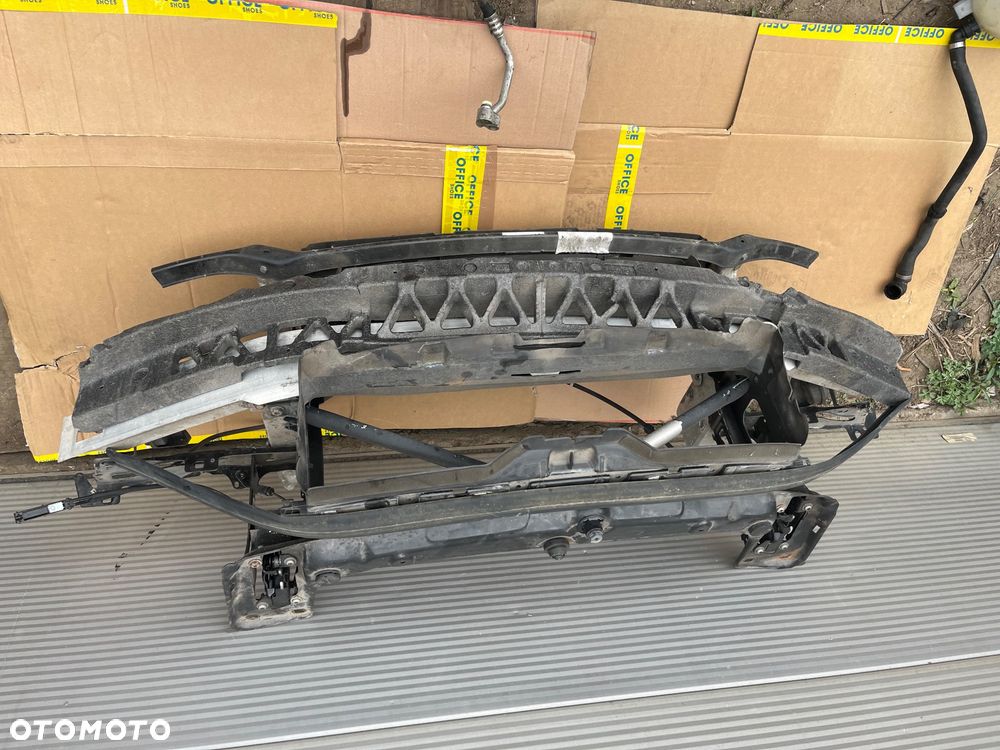 Pas przód BMW 3 F30 F31 BENZYNA kompletny - 6