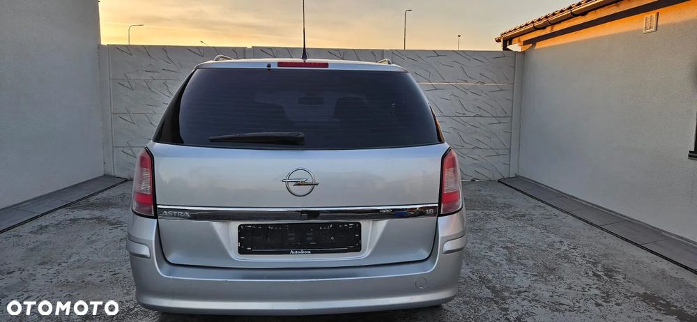 Opel Astra - 10