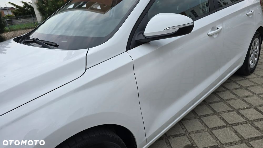 Hyundai i30 1.4 Comfort - 12