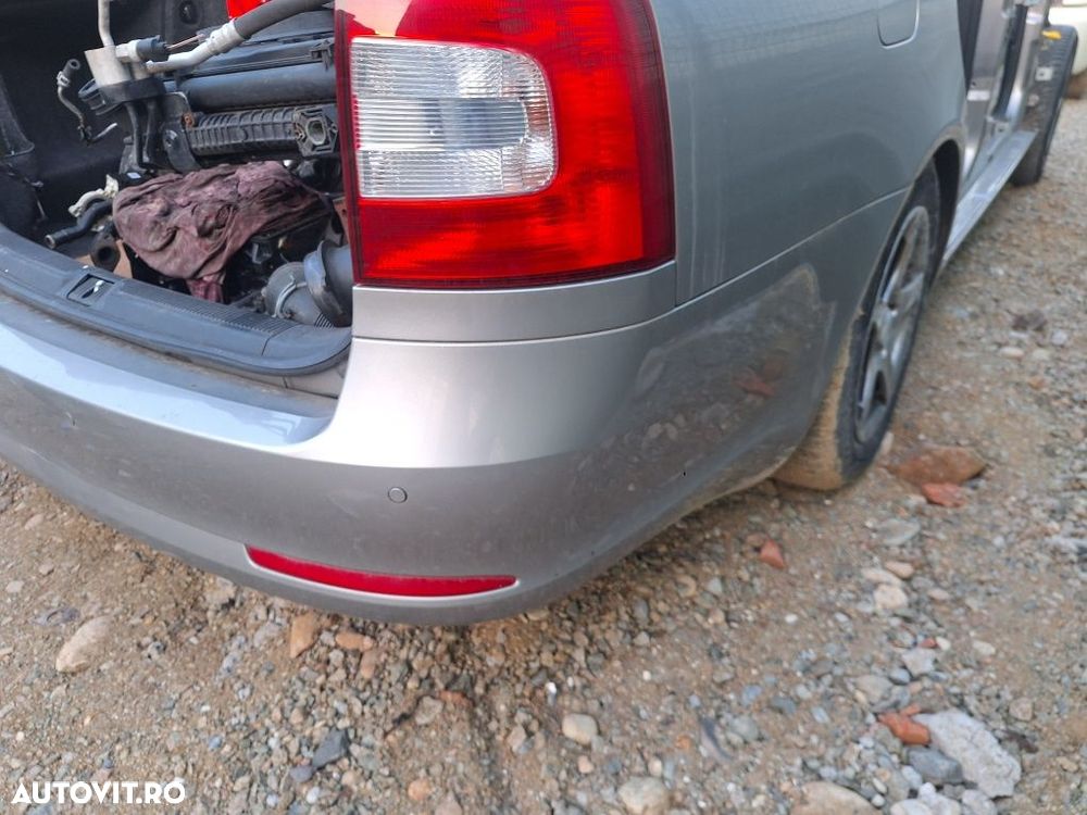 Bara spate Skoda Octavia facelift break cod 9202 cu loc senzorii - 7