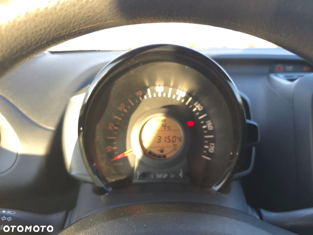 Toyota Aygo x-cite - 24