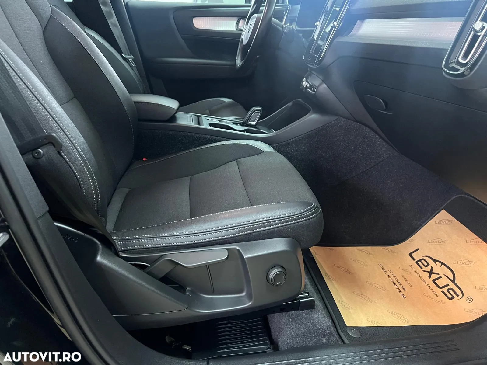 Volvo XC 40 D3 AWD Momentum - 15