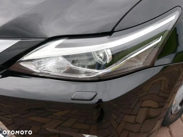 Lexus CT 200h Limited Edition - 10