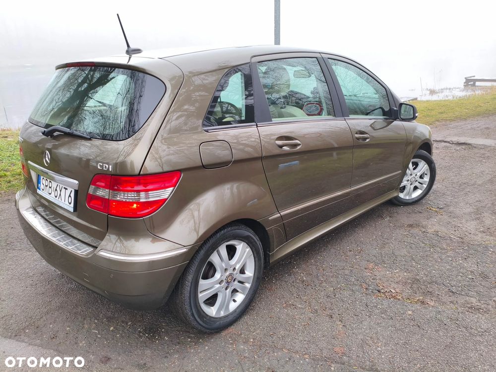Mercedes-Benz Klasa B 180 CDI Special Edition - 3