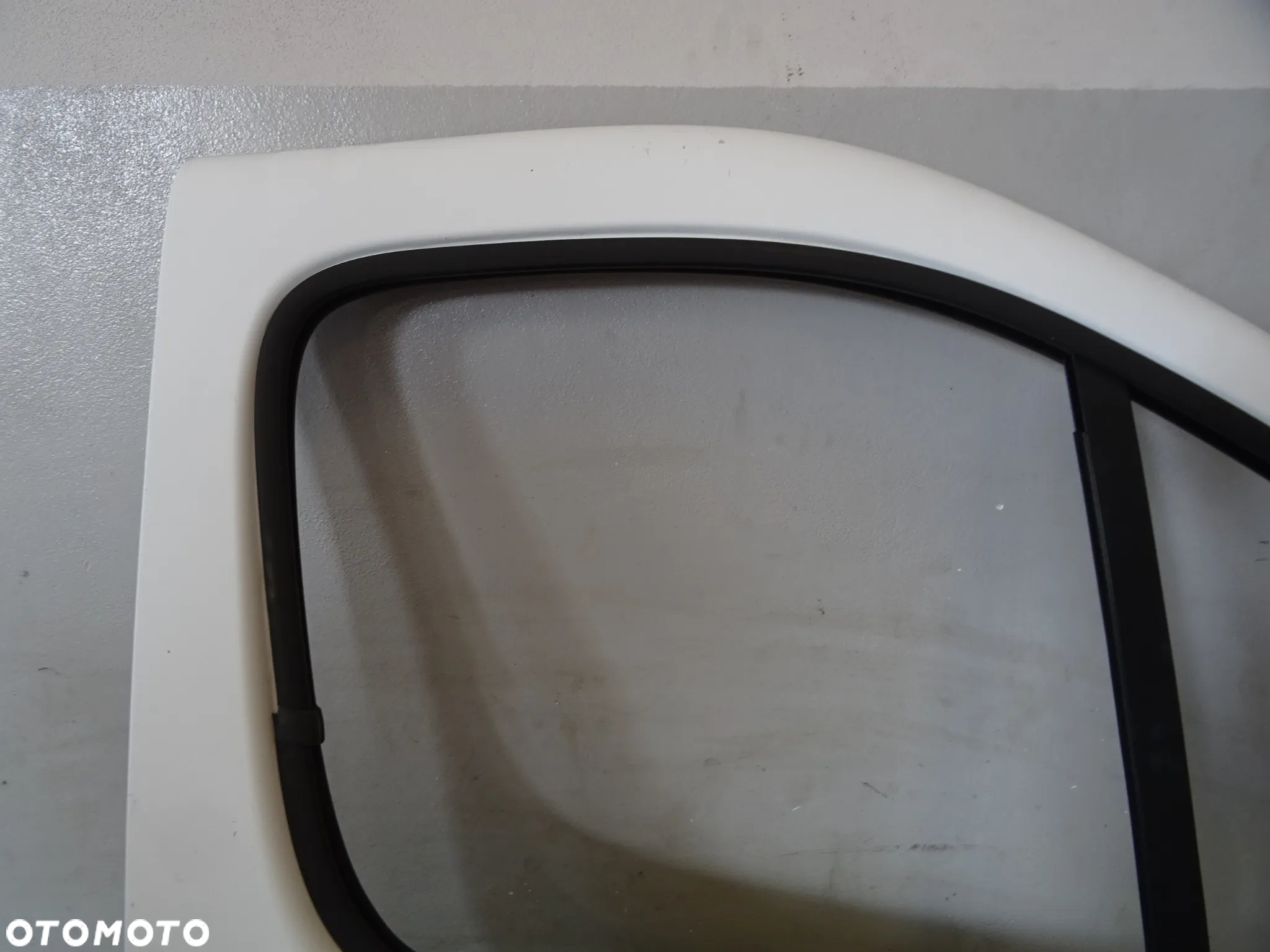 DRZWI PRAWY PRZÓD PRAWE PRZEDNIE RENAULT TRAFIC II 01-06 LAK:OD31 NR1390 - 2