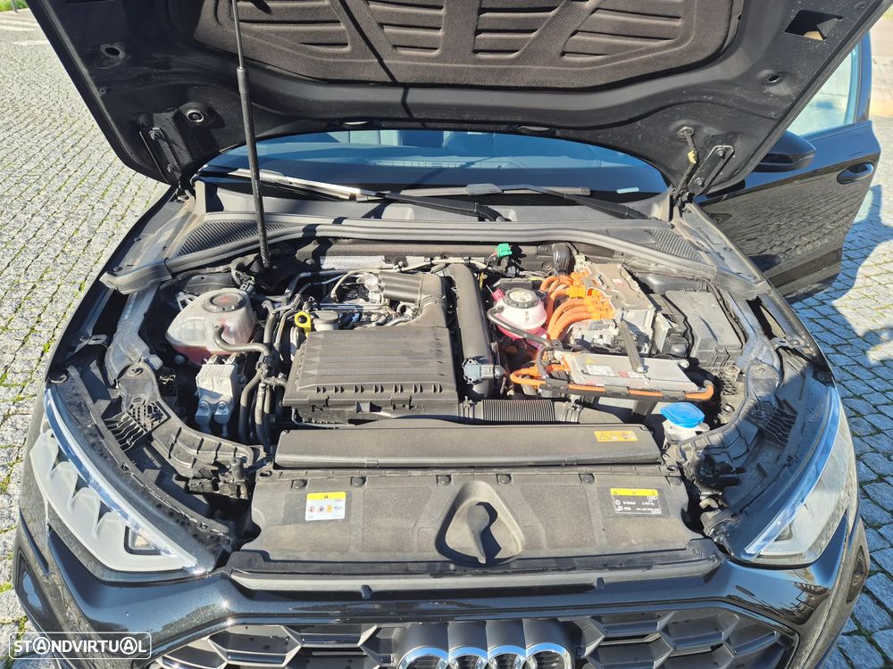 Audi A3 Sportback 45 TFSIe S tronic S line - 14