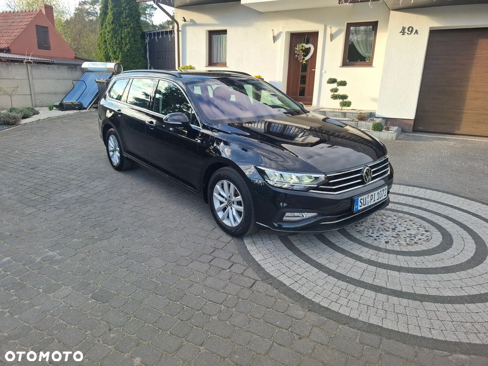 Volkswagen Passat 2.0 TDI SCR Elegance - 3