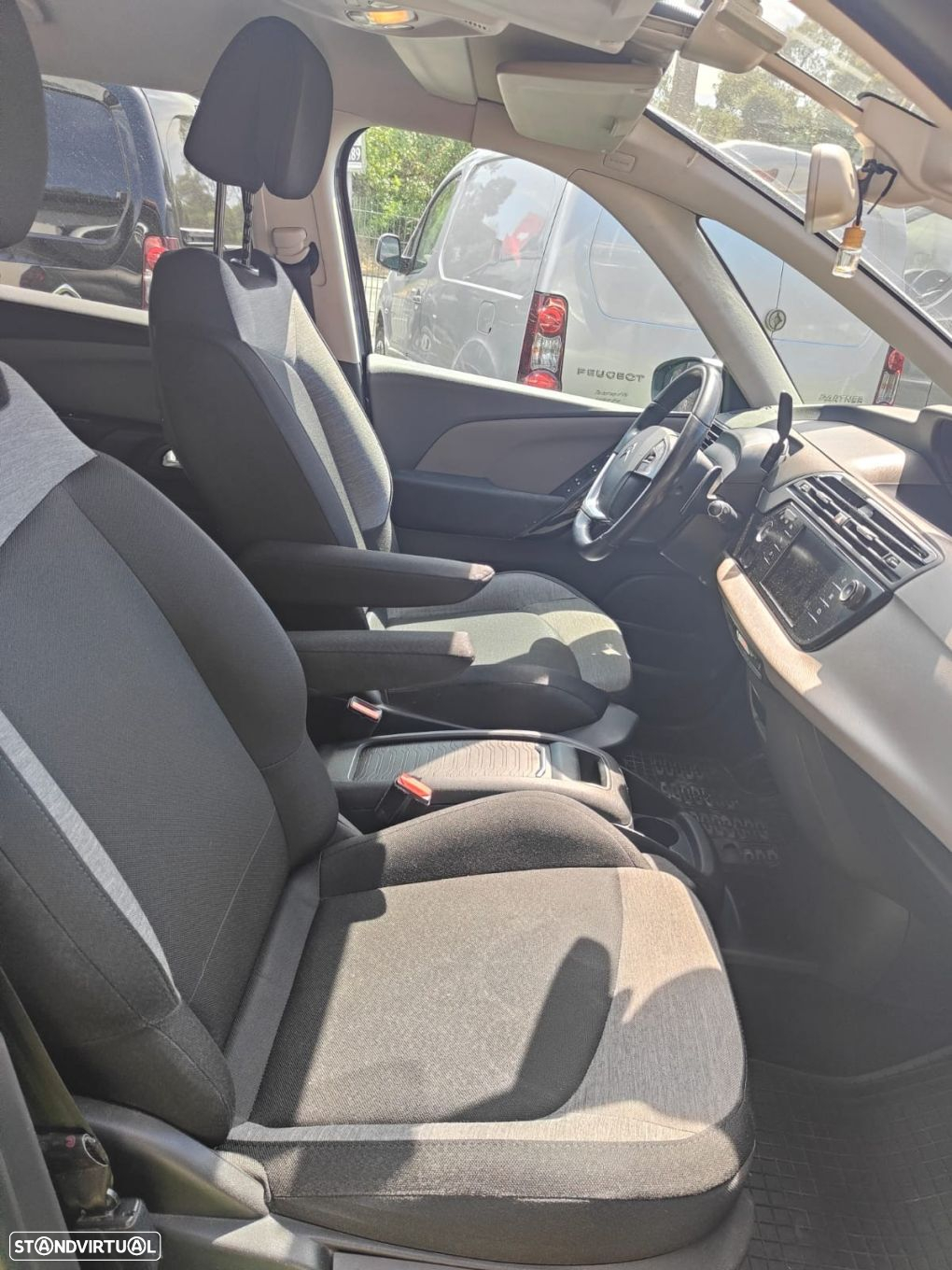 Citroën C4 Spacetourer 1.5 BlueHDi Feel EAT8 - 6