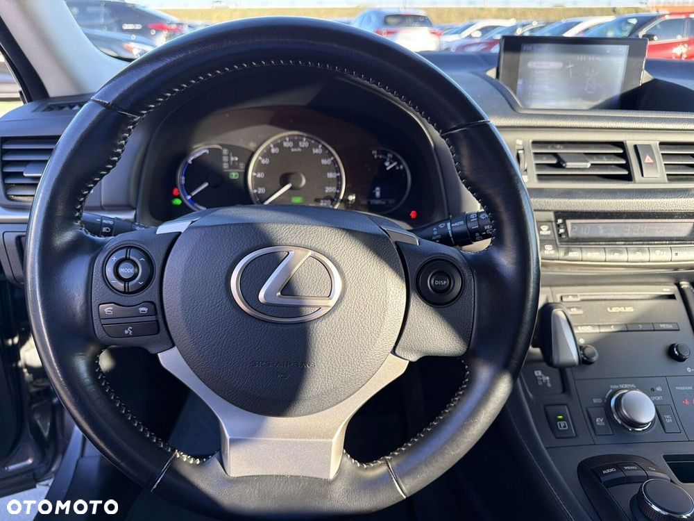 Lexus CT 200h Elegance EU6 - 16