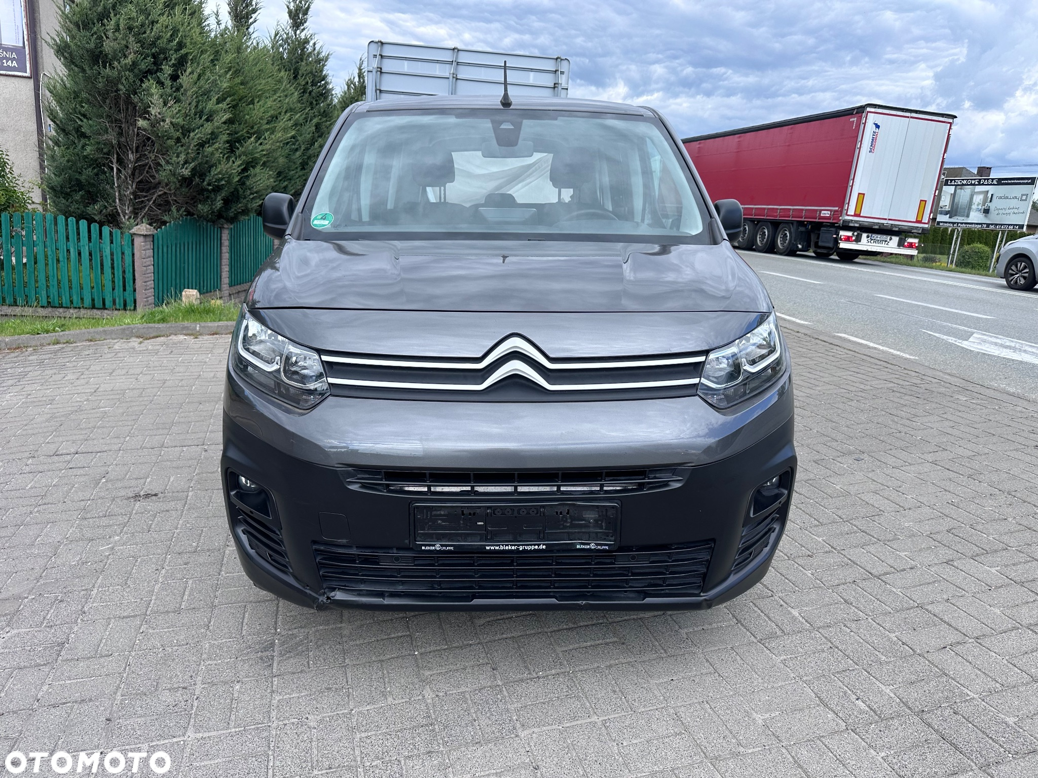 Citroën Berlingo M PureTech 110 SHINE - 10