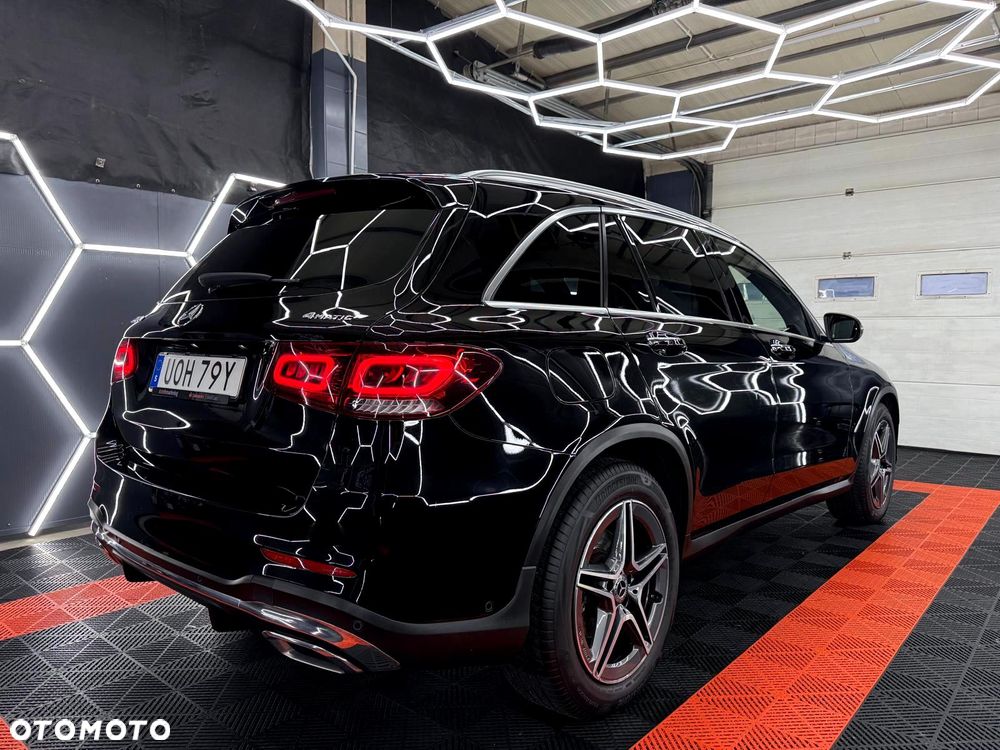 Mercedes-Benz GLC 220 d 4Matic 9G-TRONIC AMG Line - 10