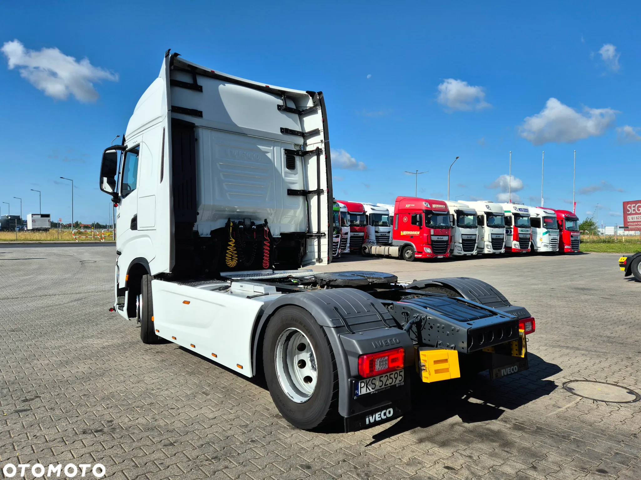 Iveco S-WAY 490 - 4