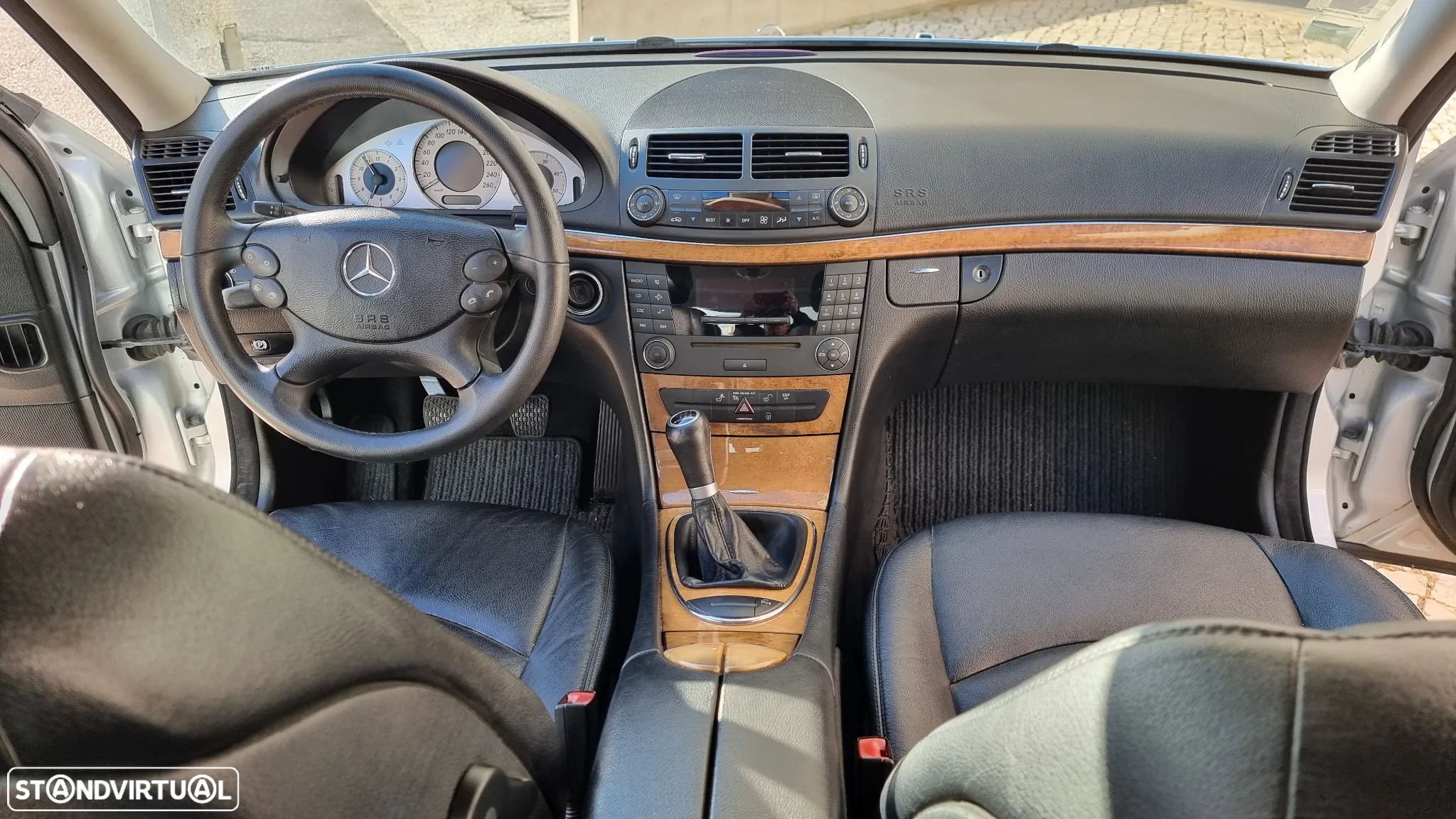 Mercedes-Benz E 220 CDi Executive II - 7