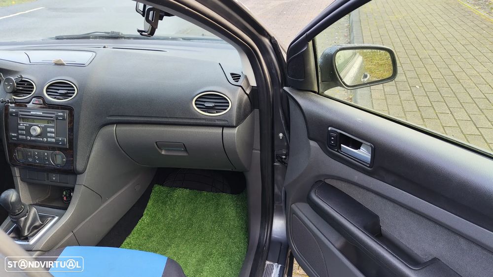 Ford Focus SW 1.6 TDCi Trend - 19