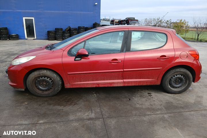 Dezmembrez Peugeot 207 1 [2006 - 2009] Hatchback 5-usi 1.4 VTi MT (95 - 3