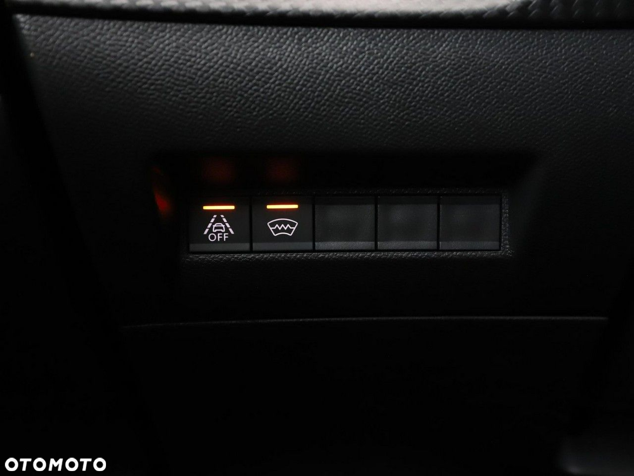 Peugeot 2008 PureTech 130 EAT8 GT - 39