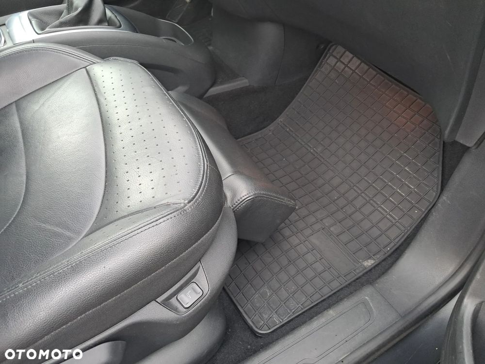 Citroën C4 Picasso 1.6 e-HDi Attraction - 9