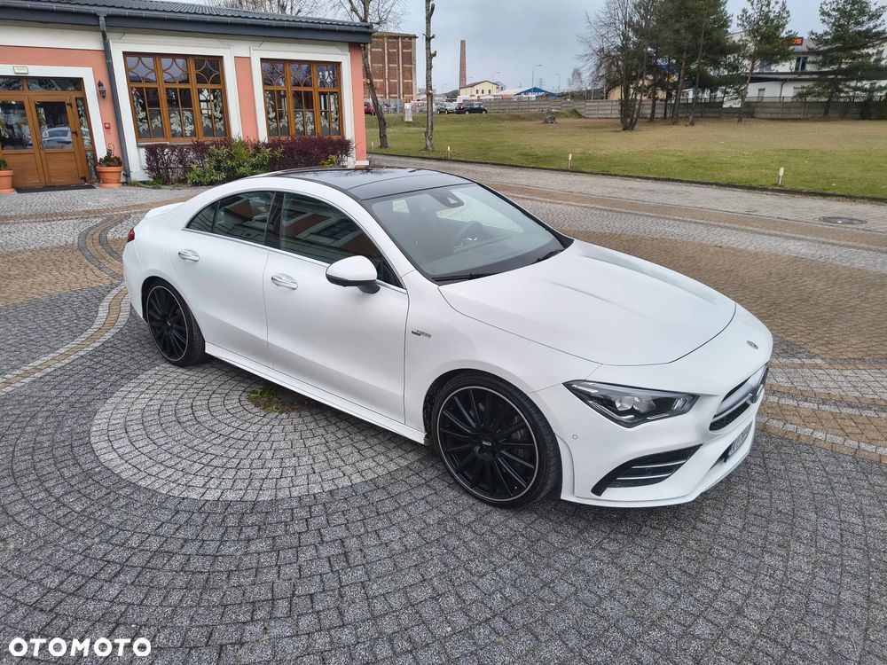 Mercedes-Benz CLA AMG 35 4Matic B AMG Speedshift 7G-DCT - 16