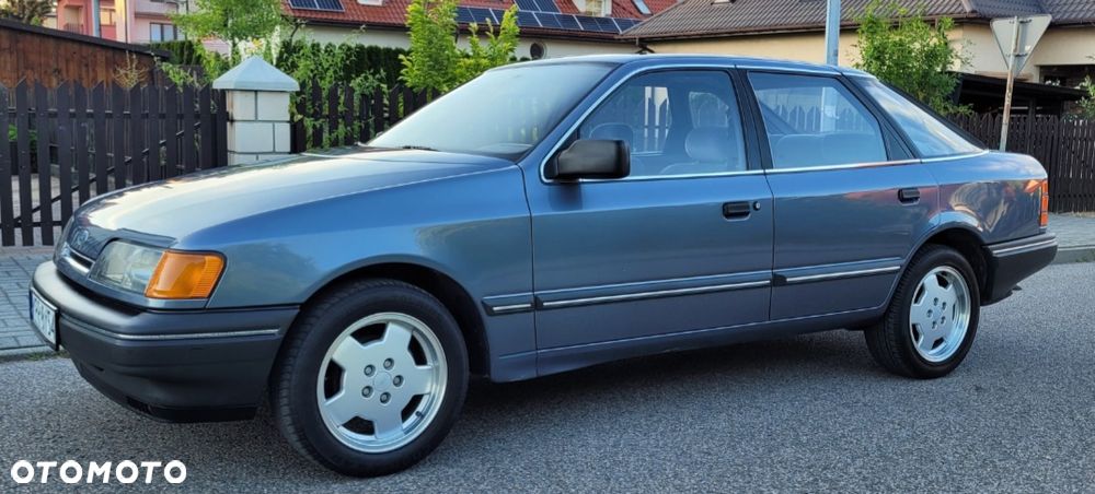 Ford Scorpio 2.0 CL - 2