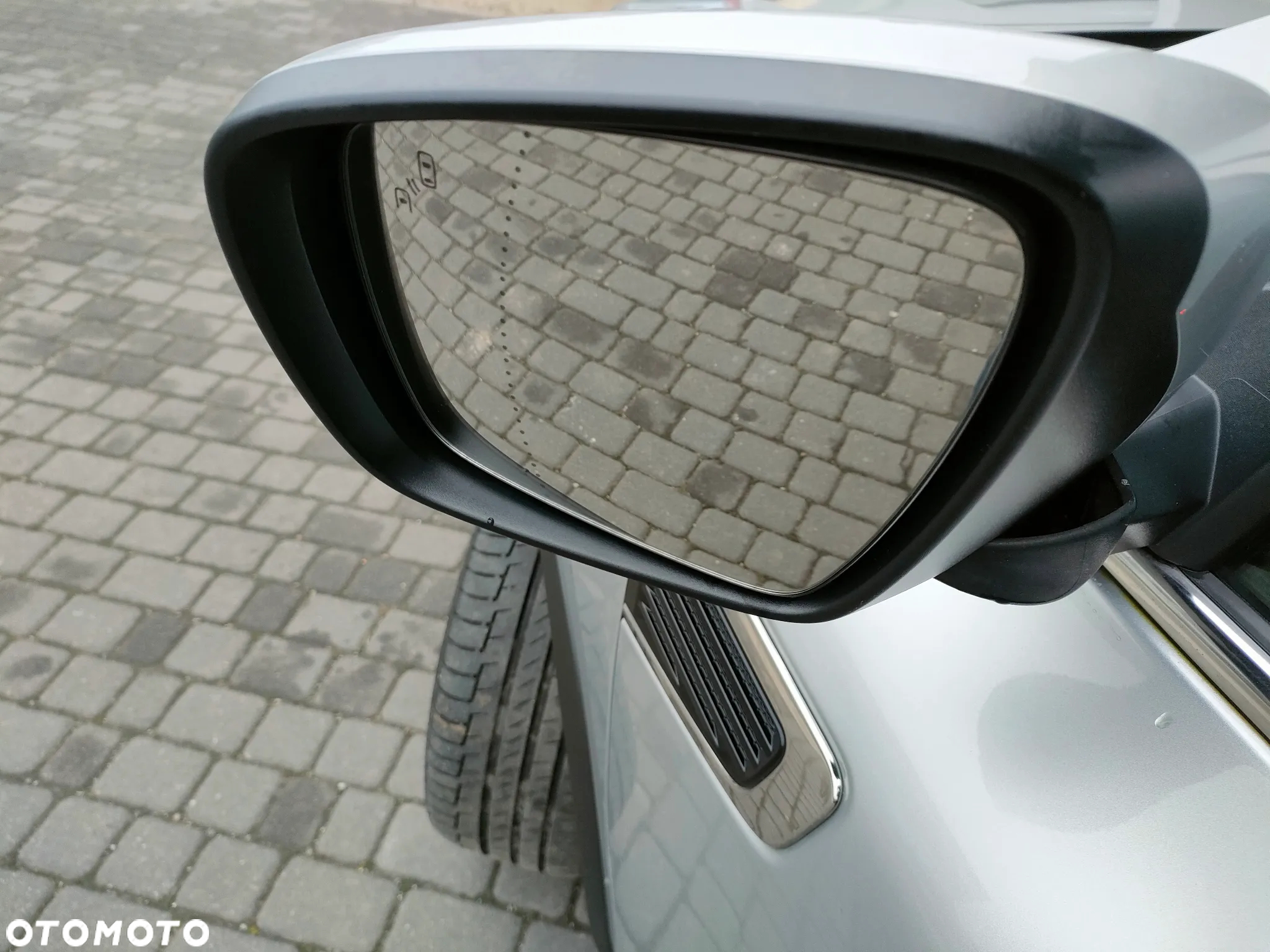 Renault Koleos 2.0 dCi Intens X-Tronic - 12