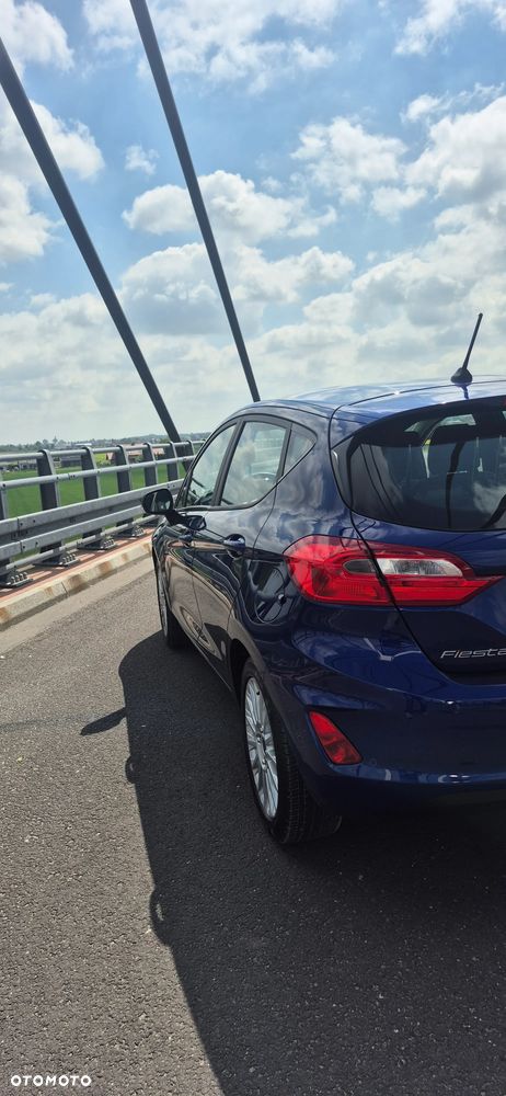 Ford Fiesta 1.1 S&S ST-LINE - 9