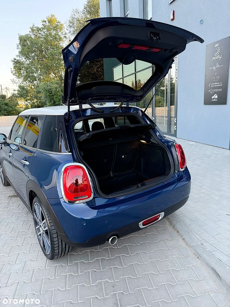 MINI Cooper D 60 Years Chili - 24