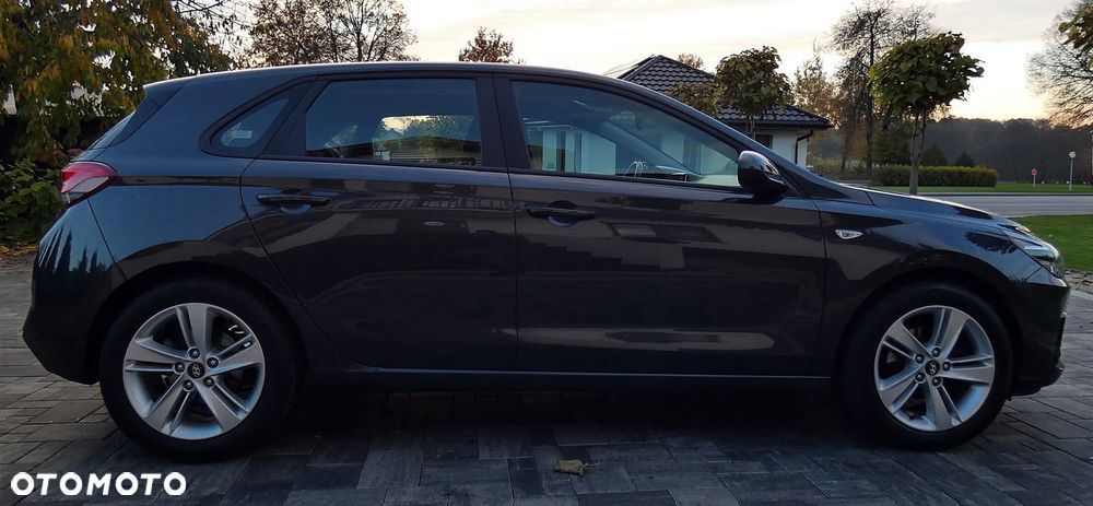 Hyundai i30 1.5 DPI Comfort - 17