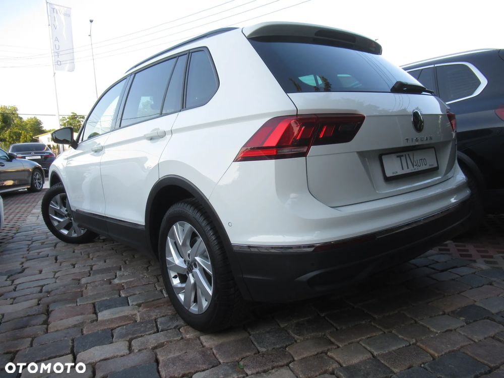 Volkswagen Tiguan 2.0 TSI 4Mot Life DSG - 3