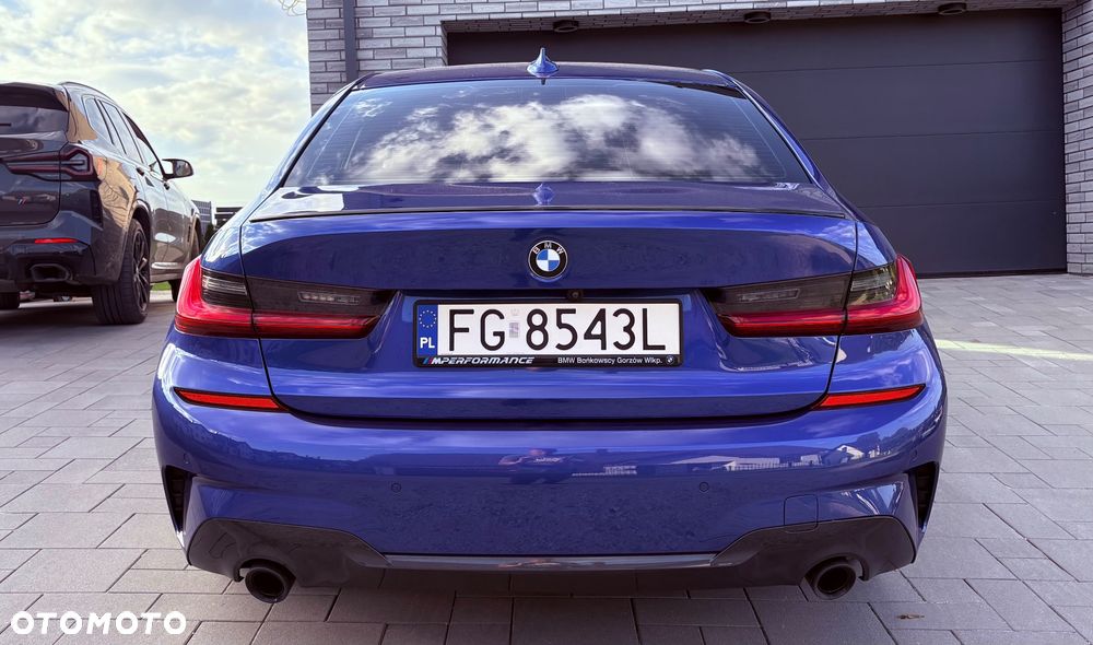 BMW Seria 3 318i M Sport - 5