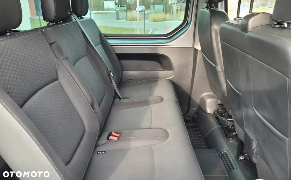 Opel Vivaro - 7
