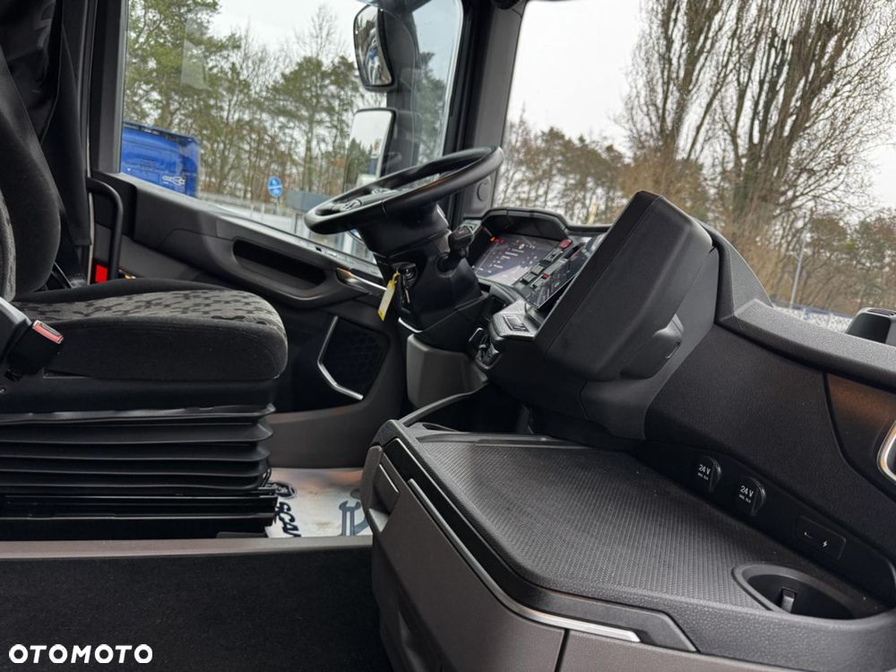 Scania R460a4x2NA ADR FL - 18
