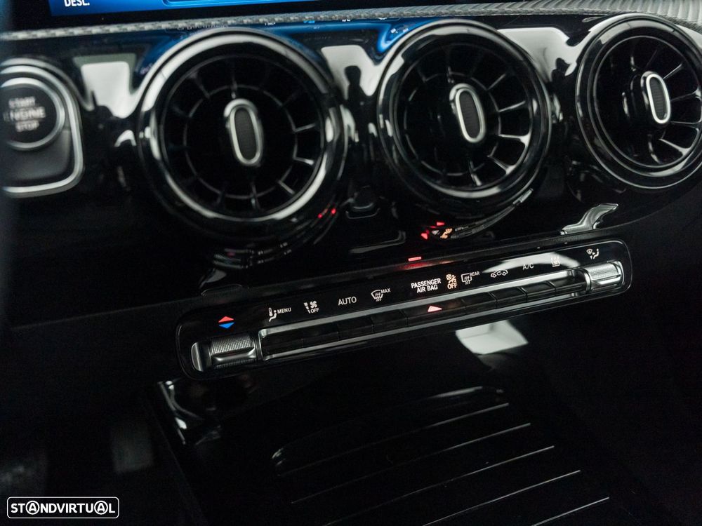 Mercedes-Benz A 250 e Style Plus - 28