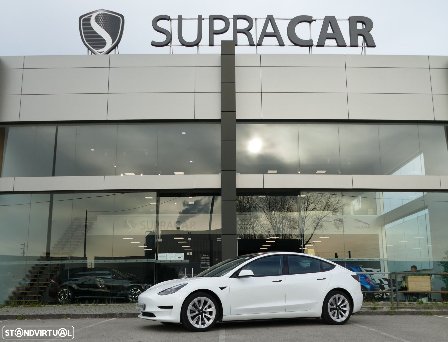 Tesla Model 3 Tração Traseira - 24