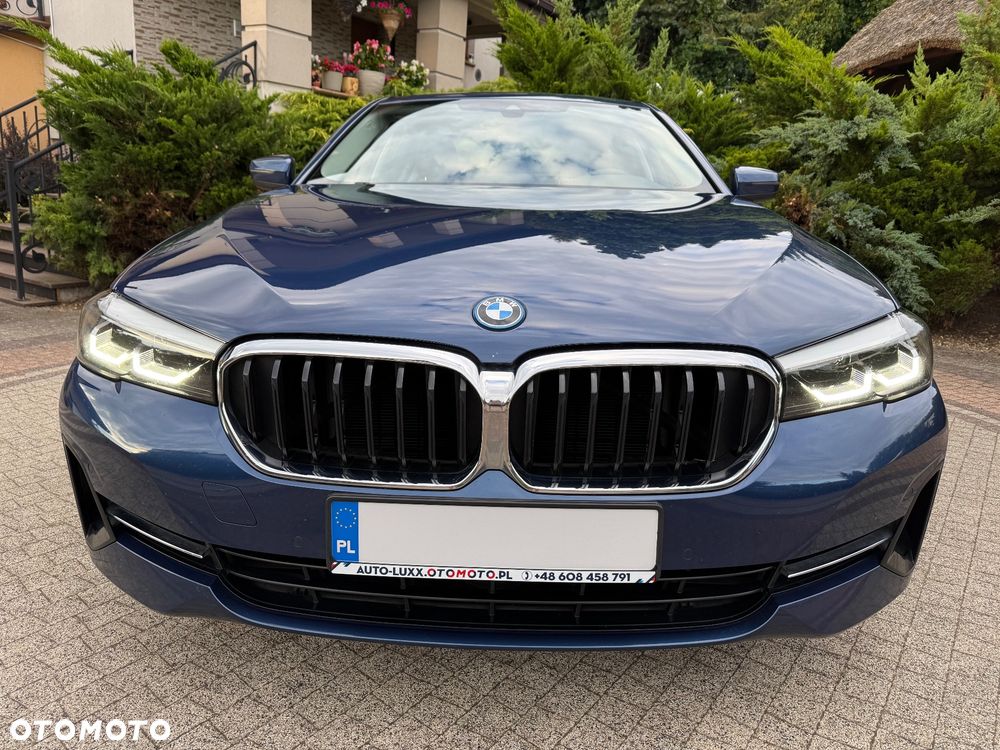BMW Seria 5 530e M Sport sport - 21
