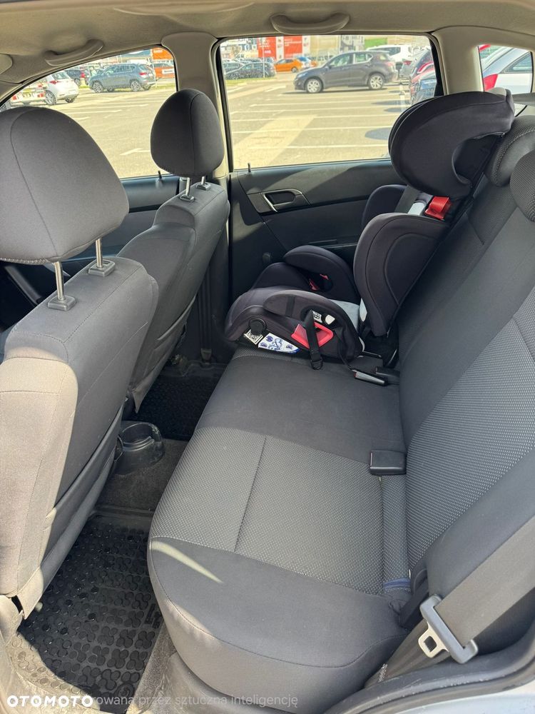 Chevrolet Aveo 1.2 16V Base (air4) - 12