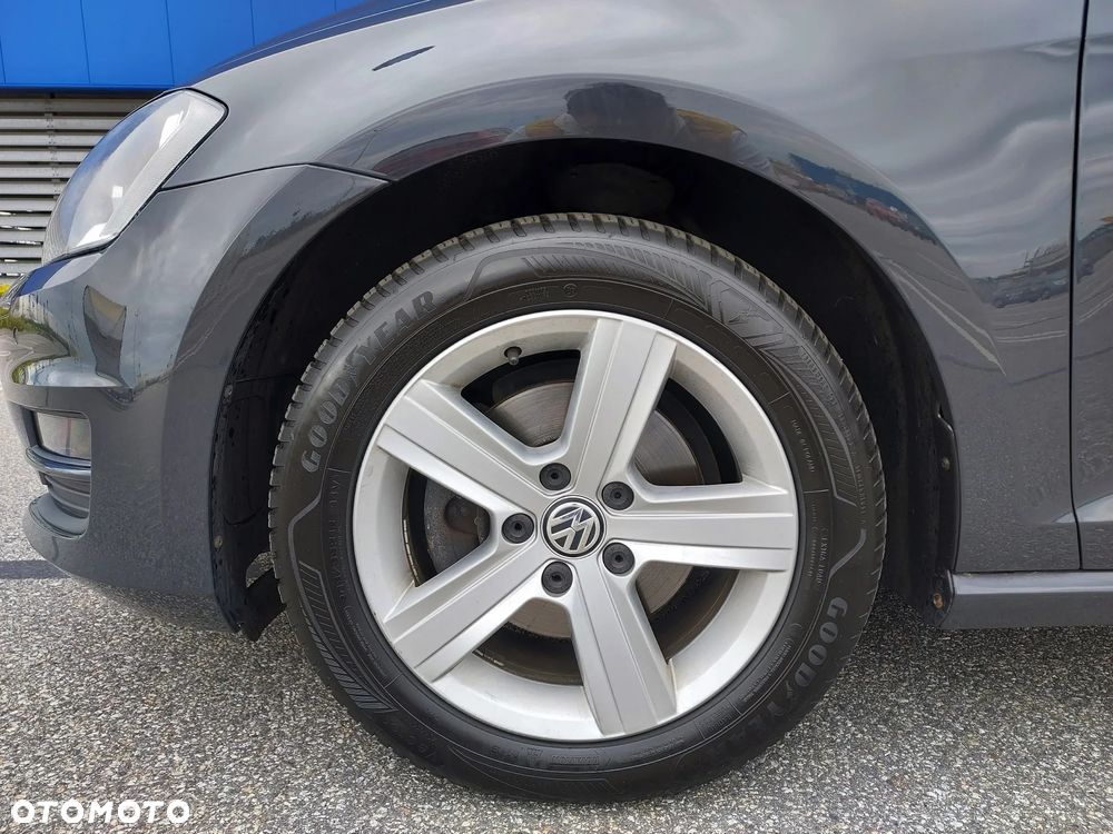 Volkswagen Golf 2.0 BlueTDI Comfortline - 15
