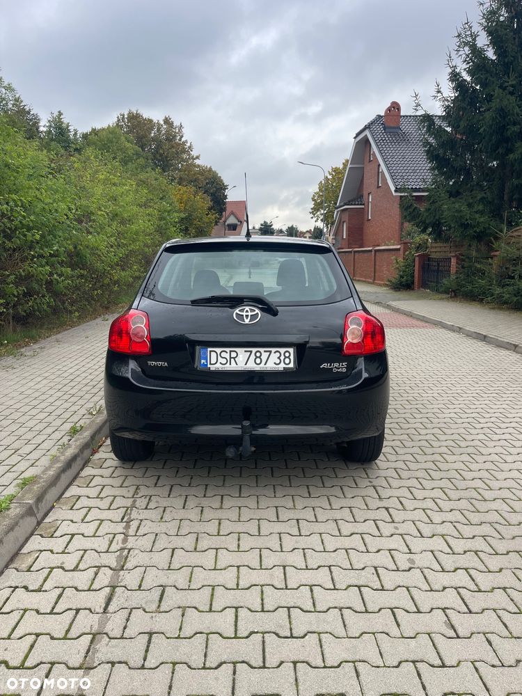 Toyota Auris 2.0 D-4D - 5