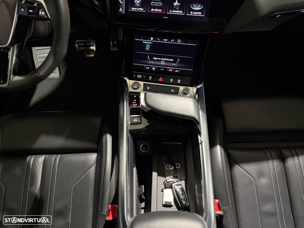 Audi Q8 e-Tron Sportback 50 quattro S line - 35