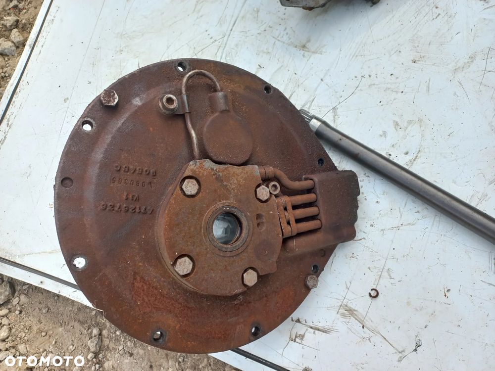 Części skrzyni biegów new holland,case,22647000,47126619,47126736,44980020,5197570,47131252,5198194,R902493582,1525503725,47124320,47127186,KOSZ,wałek,obudowa,most,atak,rozdzielacze hydrauliczne,pompahydrauliki,zwolnice,podnośnik,synchronizator,rewers,ramiona,wom. - 4